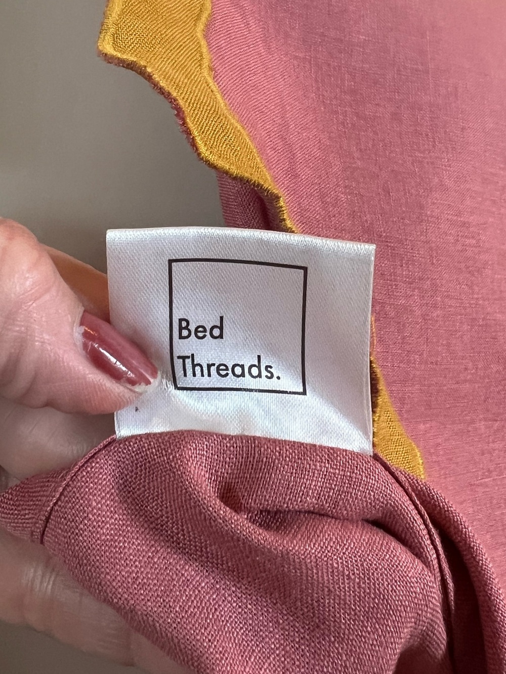 Bed Threads Pink Clay & Turmeric Scalloped European Linen Pillowcases - Picture 6 of 12